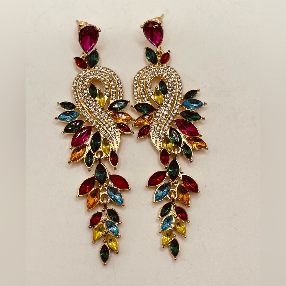 Earrings for women imitation diamond design